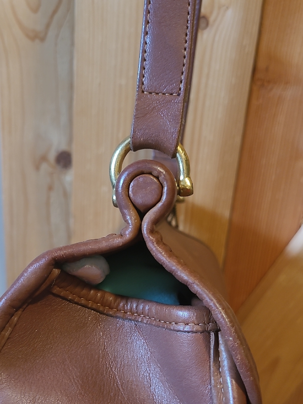 Vintage Coach Logan Leather Crossbody Bag - Picture 8 of 11